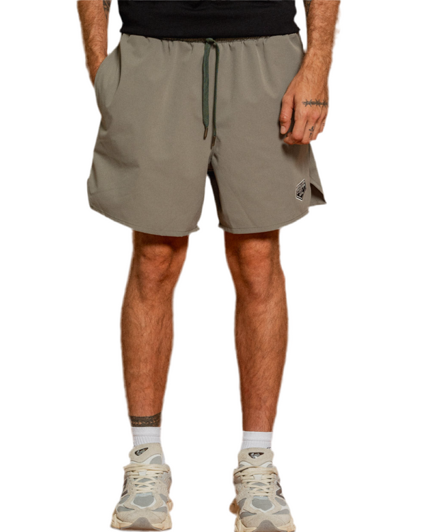 Pantaloneta Motors Verde Grisáceo