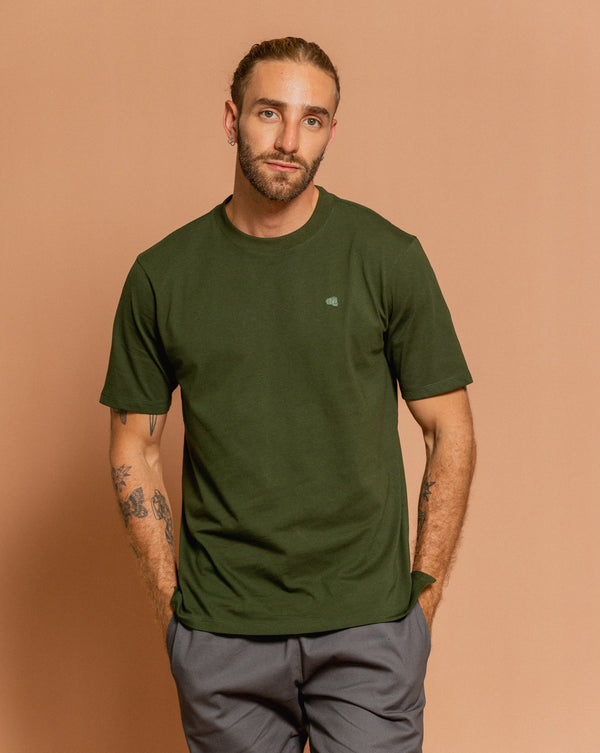 Camiseta Basic Regular Verde Militar