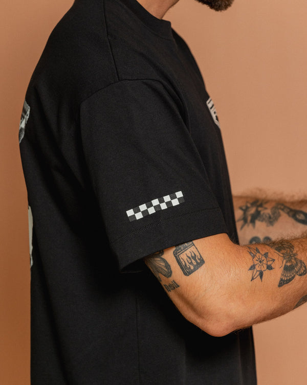 Camiseta Custom Delta Negra