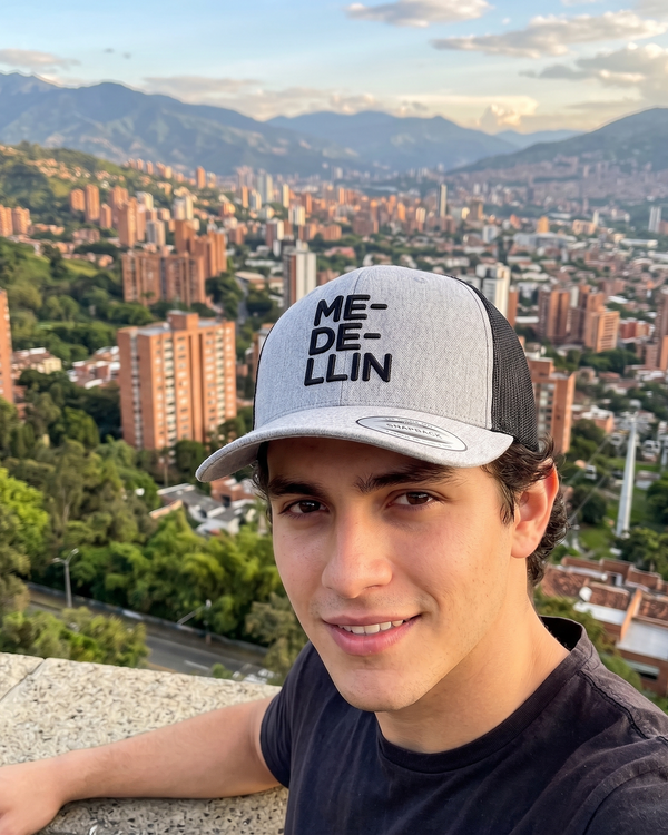 Gorra Medellin Trucker Heather/Black