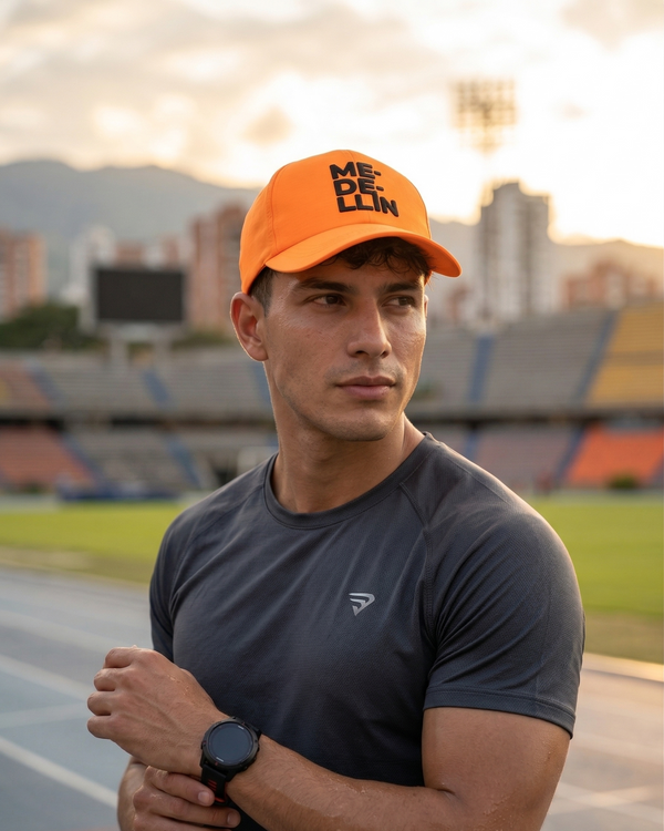 Gorra Deportiva Medellin Anaranjado-Negro