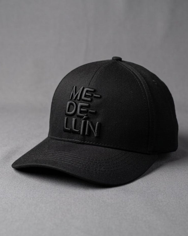 Gorra Medellin Negro-Negro